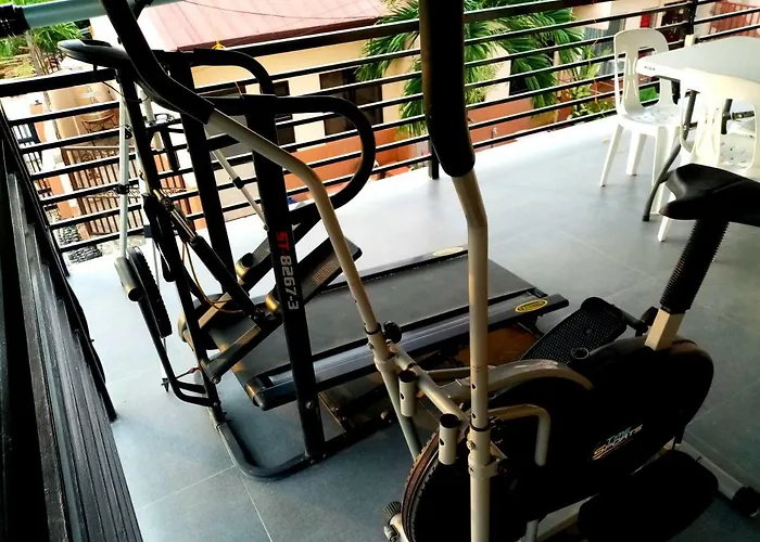 Lakwatsero Hometel Lapu-Lapu City